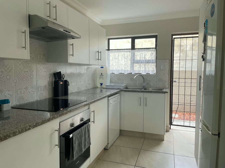 2 Bedroom Property for Sale in Dana Bay Western Cape